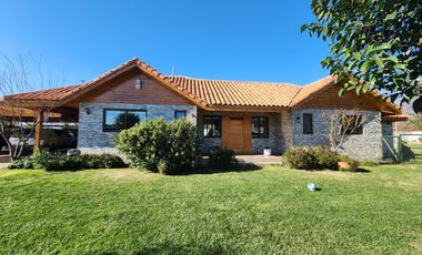 Se vende Hermosa casa Amoblada en Sector El Molino, Graneros