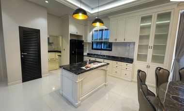 A Beautiful brand-new 5 Bedrooms 6 Bathrooms Single House for rent & for sale at the palazzo Srinakarin