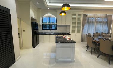A Beautiful brand-new 5 Bedrooms 6 Bathrooms Single House for rent & for sale at the palazzo Srinakarin