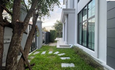 A Beautiful brand-new 5 Bedrooms 6 Bathrooms Single House for rent & for sale at the palazzo Srinakarin