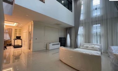 A Beautiful brand-new 5 Bedrooms 6 Bathrooms Single House for rent & for sale at the palazzo Srinakarin