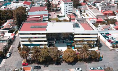 Edificio en renta, ideal para escuelas, universidades u oficinas