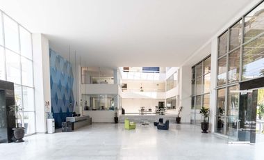 Edificio en renta, ideal para escuelas, universidades u oficinas