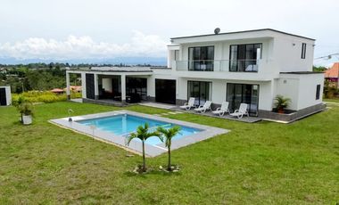 Casa campestre moderna en venta en la mesa de los santos santander