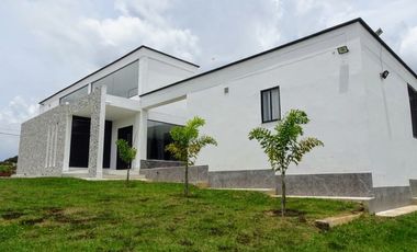 Casa campestre moderna en venta en la mesa de los santos santander