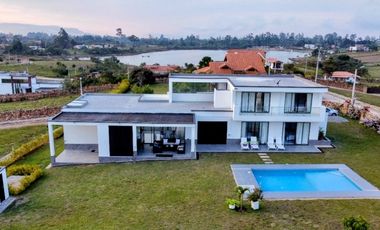 Casa campestre moderna en venta en la mesa de los santos santander