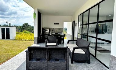 Casa campestre moderna en venta en la mesa de los santos santander