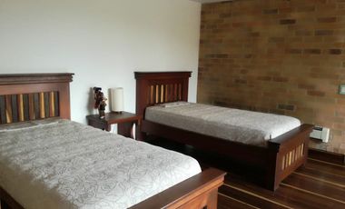 SE VENDE - CASA CLUB SAN JACINTO - 750M2