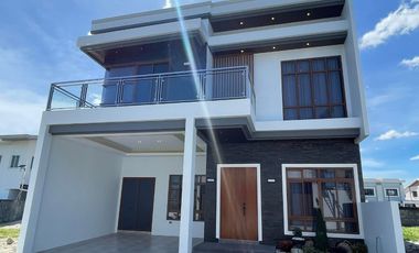 5 BEDROOMS NEWLY BUILT FURNISHED HOUSE WITH POOL FOR SALE IN ANUNAS, ANGELES CITY PAMPANGA