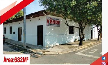 SE VENDE ESPECTACULAR CASA LOTE ESQUINERA -  B. LA TOMA NEIVA (HUILA-COL)