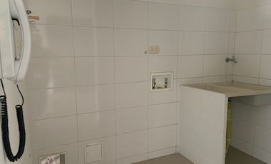 LINDO Y COMODO APARTAMENTO. EXCELENTE UBICACION