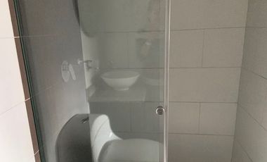 LINDO Y COMODO APARTAMENTO. EXCELENTE UBICACION