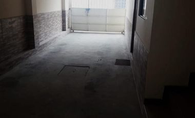 vendo casa rentera, urb Torres Carrera