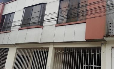 vendo casa rentera, urb Torres Carrera