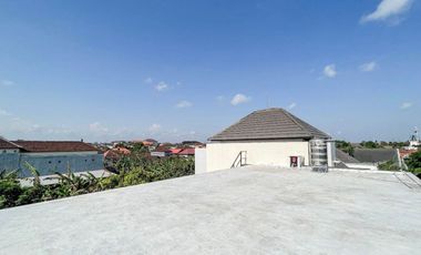 Freehold villa in Seminyak