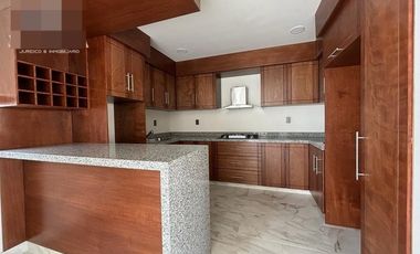 CASA EN VENTA EN VILLA AIROSA PACHUCA