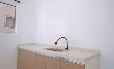 Diamond Heights 3 Bedrooms House for Long Term Lease