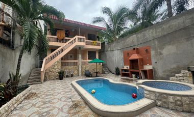 Venta de casa rentera en Lomas de Urdesa, Norte de Guayaquil