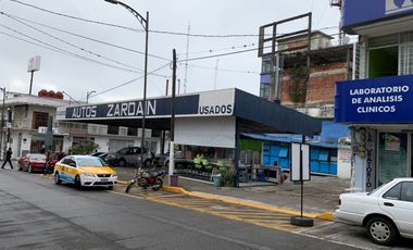 LOTE COMERCIAL