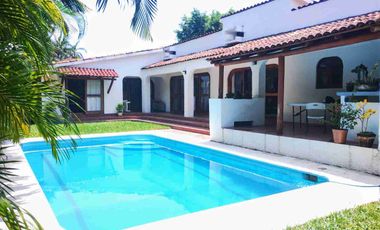 Hermosa Casa en Ixtapa... Club de golf