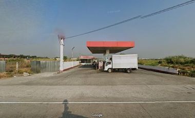 RUSH SALE ‼️ COMMERCIAL PROPERTY W/ GAS STATION ALONG MC ARTHUR HIGHWAY IN  CAPAS TARLAC