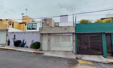 Casa en Venta en Fracc Las Américas, Naucalpan