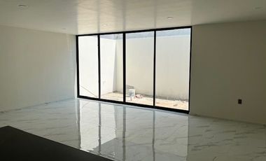 Casa en Venta en Valle Imperial Zapopan