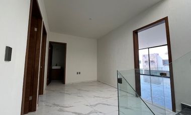 Casa en Venta en Valle Imperial Zapopan