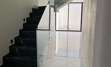 Casa en Venta en Valle Imperial Zapopan