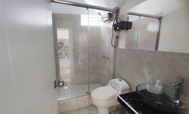 CASA DE 3 DUPLEX EN VENTA 623 M2 URB. VILLA TOLEDO - CIENEGUILLA