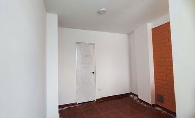 CASA DE 3 DUPLEX EN VENTA 623 M2 URB. VILLA TOLEDO - CIENEGUILLA