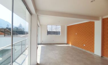 CASA DE 3 DUPLEX EN VENTA 623 M2 URB. VILLA TOLEDO - CIENEGUILLA