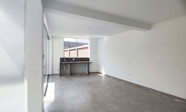CASA DE 3 DUPLEX EN VENTA 623 M2 URB. VILLA TOLEDO - CIENEGUILLA