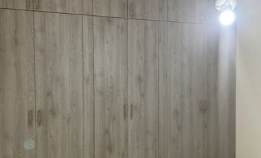 En renta departamento de dos dormitorios en Bosques de la Costa