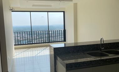 En renta departamento de dos dormitorios en Bosques de la Costa