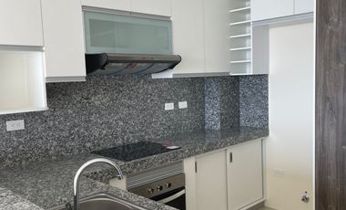 En renta departamento de dos dormitorios en Bosques de la Costa