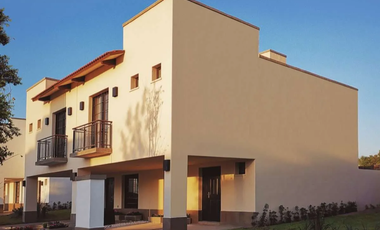 CASA EN VENTA AL SUR DE AGUASCALIENTES MODELO GINEBRA