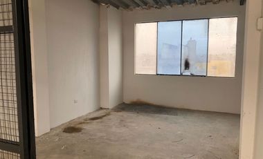 VENTA  DE LOCAL DE 4 PISOS A PRECIO DE TERRENO EN BARRANCO