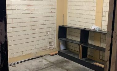 VENTA  DE LOCAL DE 4 PISOS A PRECIO DE TERRENO EN BARRANCO