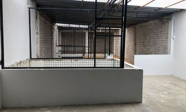 VENTA  DE LOCAL DE 4 PISOS A PRECIO DE TERRENO EN BARRANCO