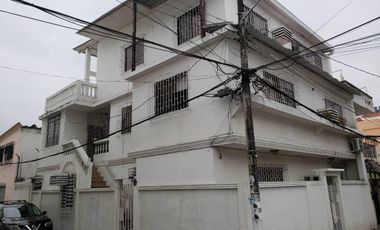Norte de Guayaquil, Edificio Rentero en Venta (Excelente Inversion)