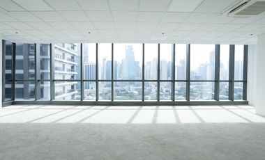 Armani Style Century Spire 16th floor