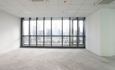 Armani Style Century Spire 16th floor