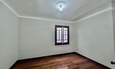 ALQUILER CASA EN MIRAFLORES IDEAL PARA  OFICINA A PUERTA CERRADA