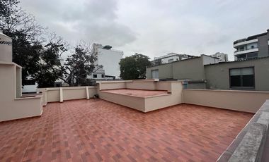 ALQUILER CASA EN MIRAFLORES IDEAL PARA  OFICINA A PUERTA CERRADA