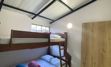 HERMOSO APARTAMENTO DUPLEX EN GUATAPE
