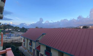 HERMOSO APARTAMENTO DUPLEX EN GUATAPE