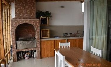 Vendo Casa/hotel Playa Punta Mero Tumbes - 1era Fila - $299,000