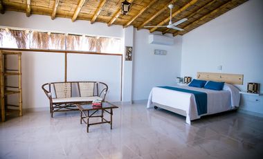 Vendo Casa/hotel Playa Punta Mero Tumbes - 1era Fila - $299,000