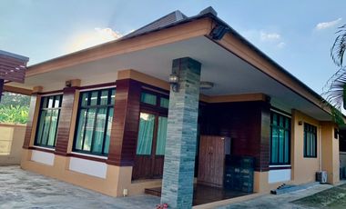 ✨ For Sale !! 🏠 One-story house , good location.